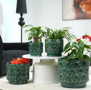 Vaso in ceramica verde Ø 19 cm con rilievo a cuore e foro di drenaggio
