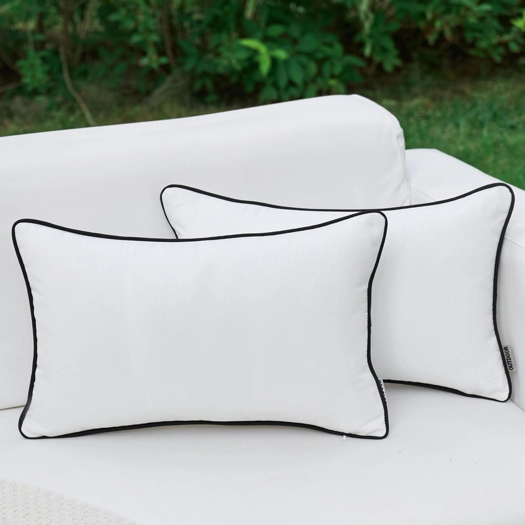 Set di 2 federe impermeabili, 30x50 cm, bianche con bordo nero