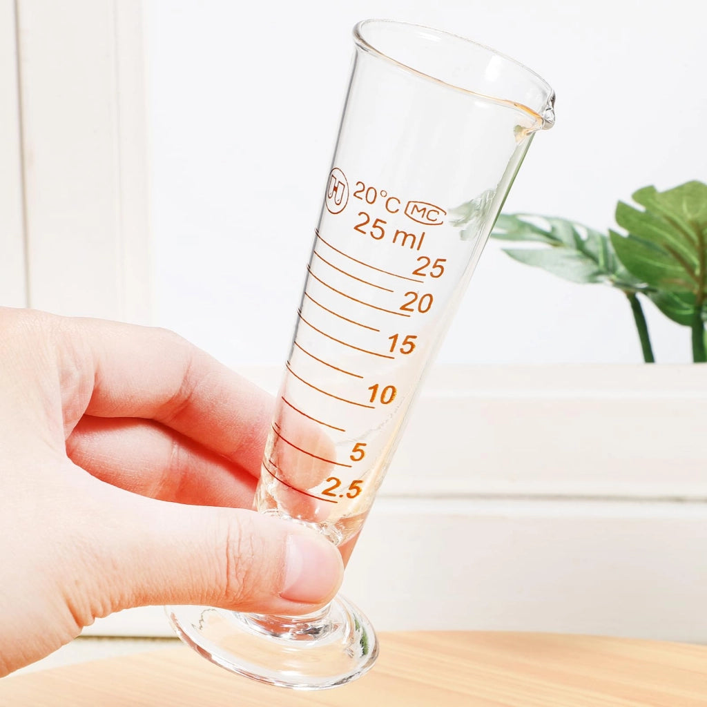Bicchiere graduato in vetro da 25 ml, a forma di cono, preciso e compatto