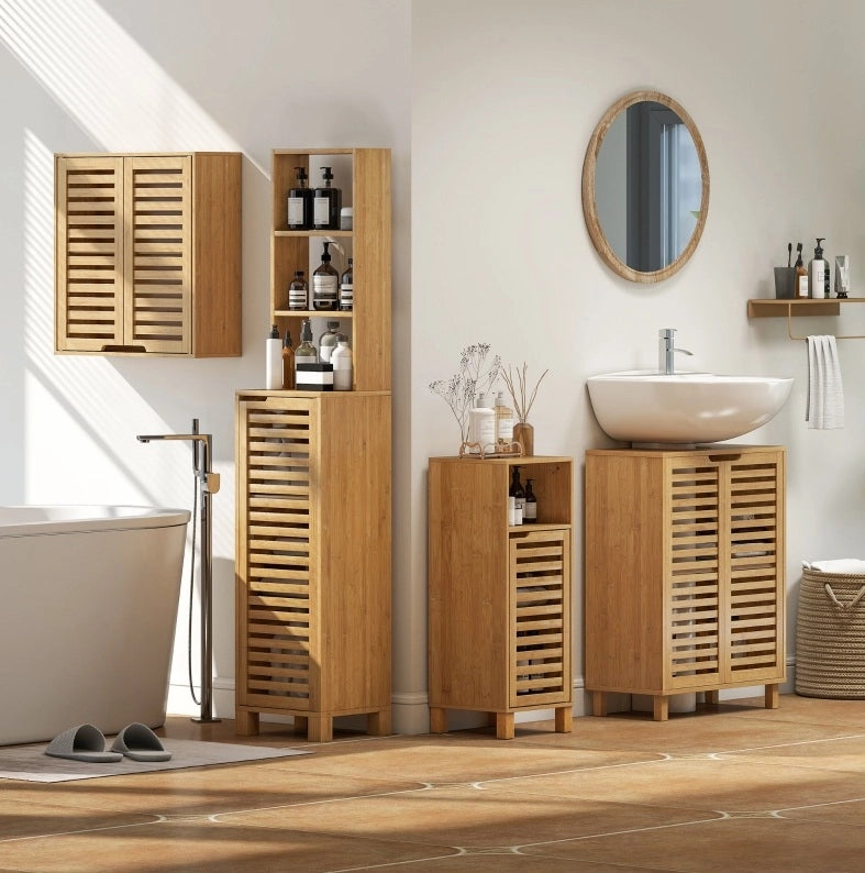 Mobile bagno in bambù con ante a lamelle e ripiani regolabili, 60x30x80 cm, colore naturale
