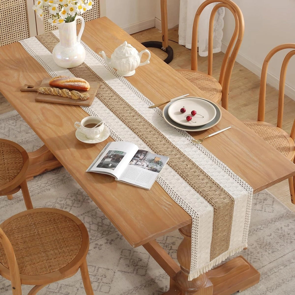 Tovaglia in macramè, stile boho, 240x30 cm, bianca, lavabile