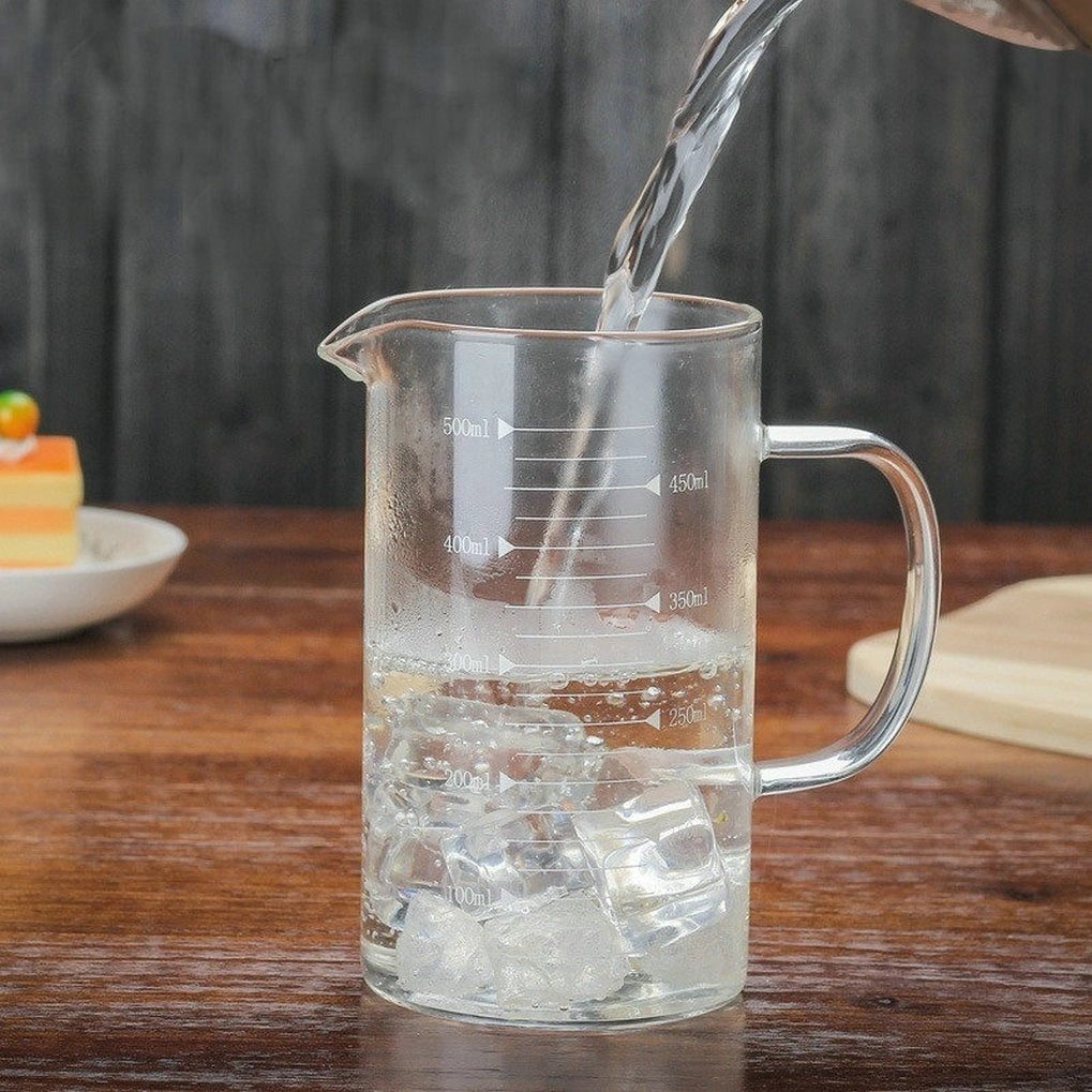 Misurino trasparente da 500 ml con manico ergonomico, adatto all'uso in forno