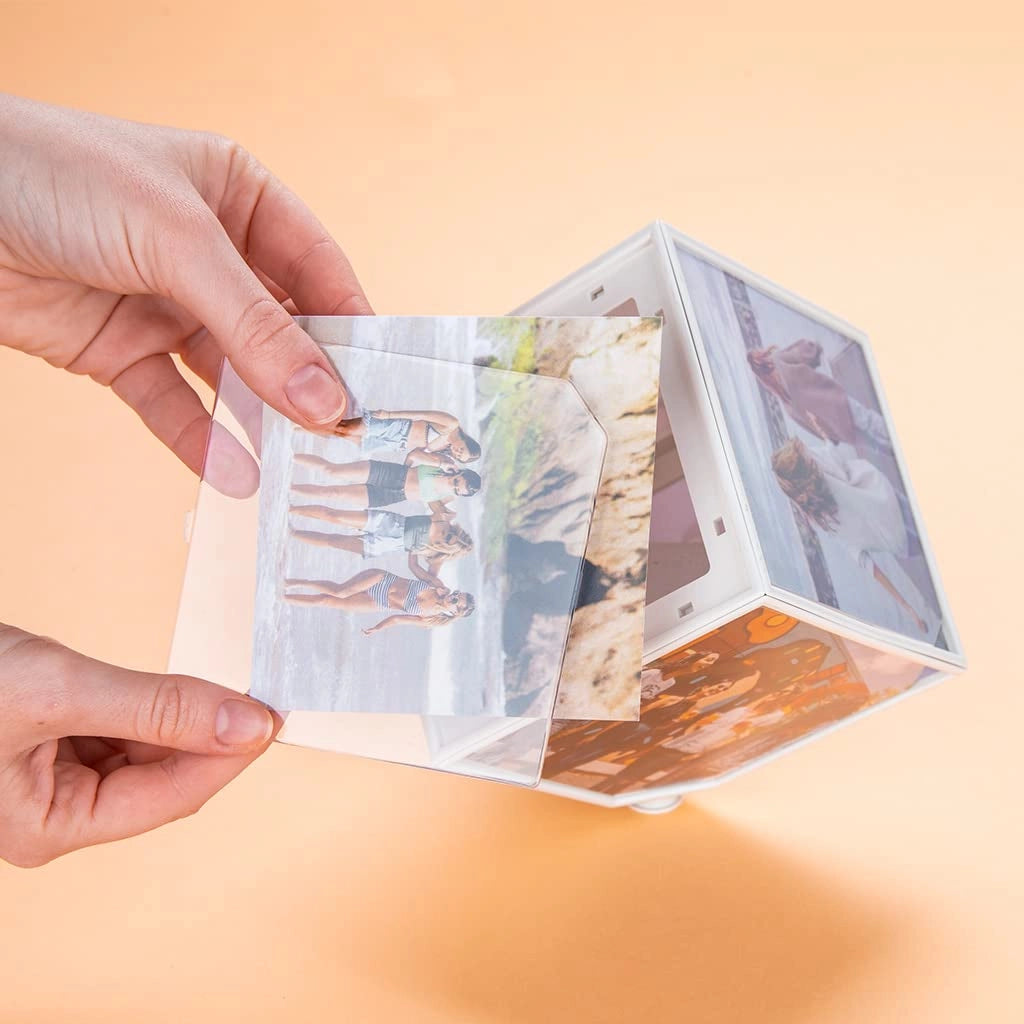 Cornice girevole per 6 foto, dimensioni 15x15 cm, alimentata a batteria