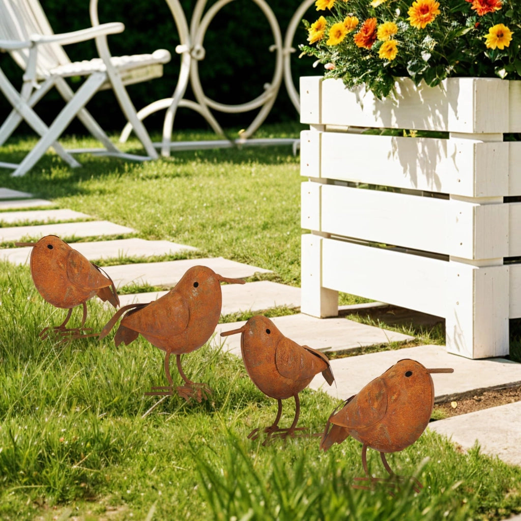 Set di decorazioni per il giardino, composto da 4 uccelli in metallo arrugginito, resistenti agli agenti atmosferici, con un aspetto rustico
