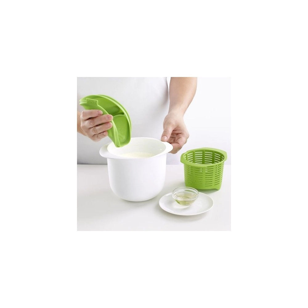Contenitore in plastica verde da 1000 ml, ideale per la produzione di formaggio fatto in casa