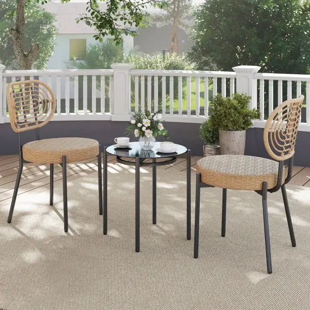 Set da bistro da giardino 3 pezzi in rattan PE e metallo con tavolino in vetro temperato e 2 sedie marrone per balcone e terrazza