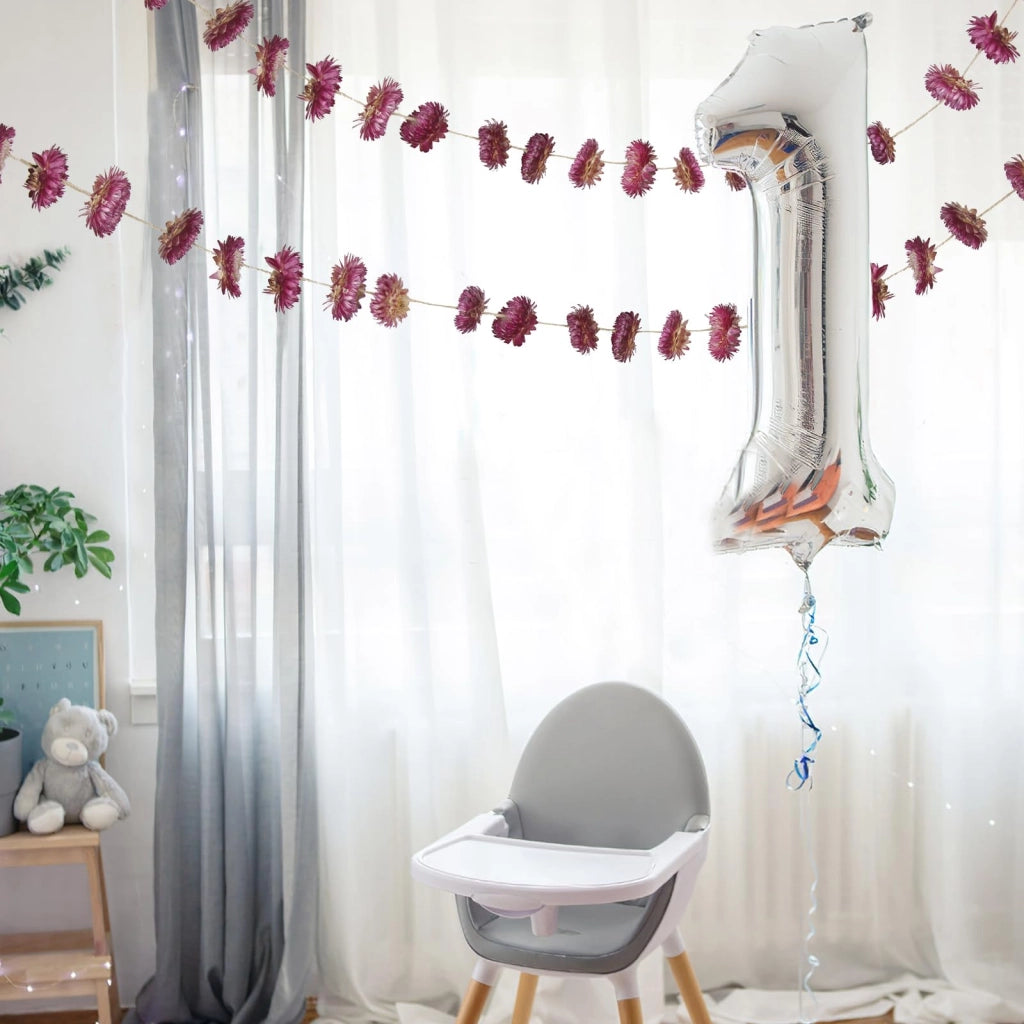 Catena di fiori di crisantemo essiccati, 63 pezzi, color viola, lunghezza 320 cm