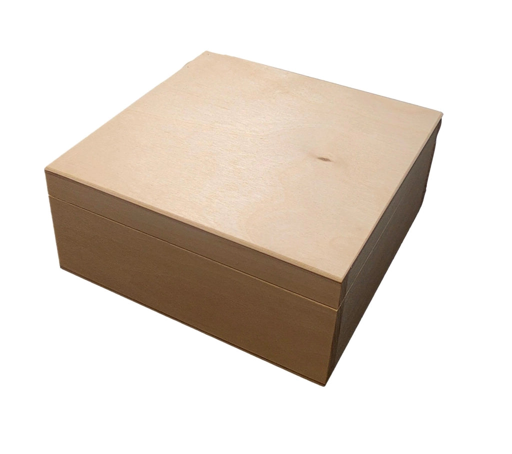 Scatola portagioie in legno, media, 16x16x7 cm