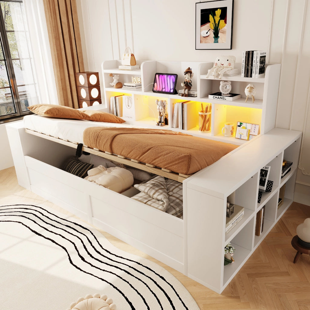 Divano letto singolo 90x200 cm con contenitore idraulico; ripiani; prese e LED; in compensato e MDF bianco