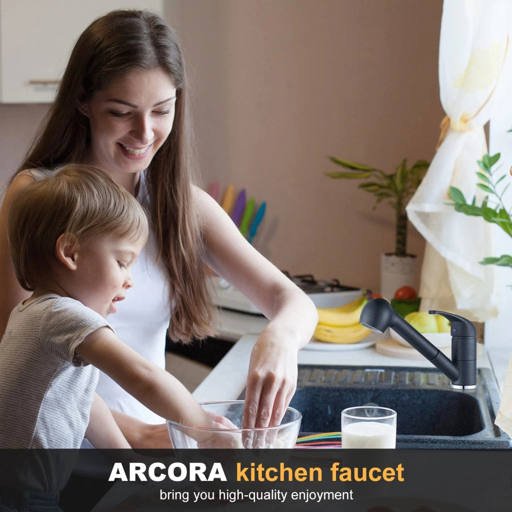 Rubinetto da cucina ad alta pressione con doccetta estraibile, nero metallizzato
