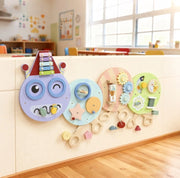 Pannello Montessori da parete 7 in 1 a forma di bruco, 108 cm
