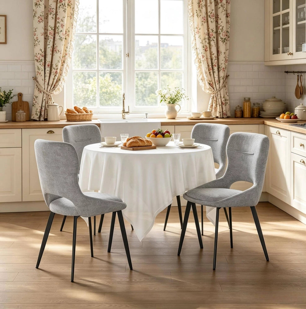 Set di 4 sedie da pranzo grigie in ciniglia con braccioli