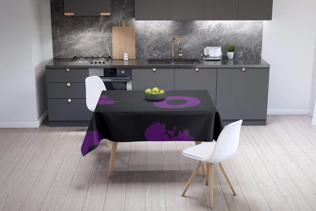 Tovaglia 140x140 cm, in poliestere, idrorepellente, color lilla/nero