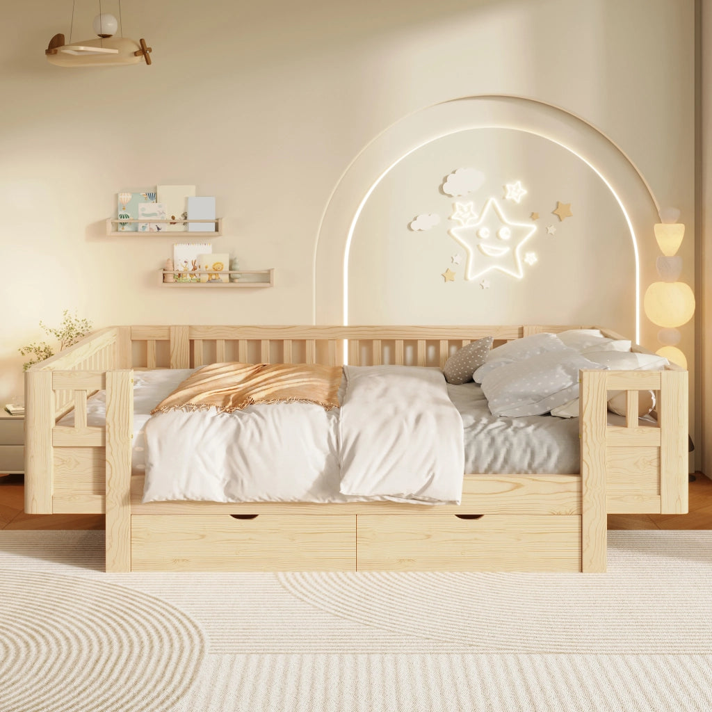 Letto per bambini 140x200 cm con sponde alte e 2 cassetti; struttura in pino e MDF; colore legno chiaro