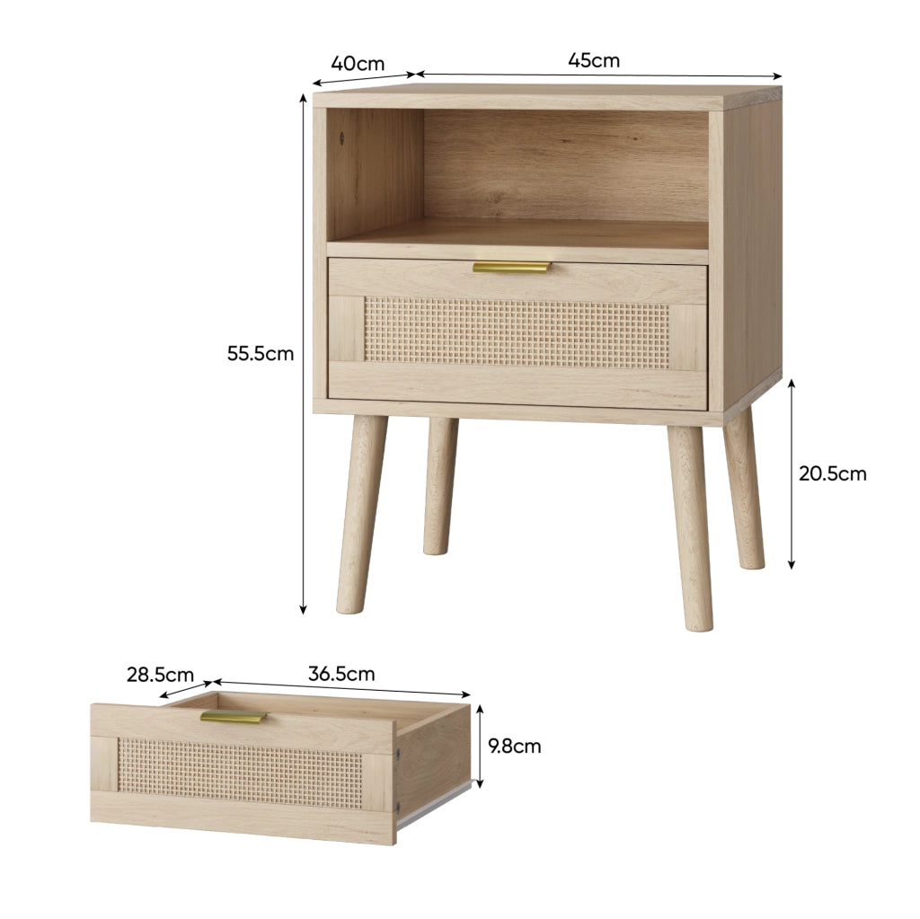 Comodino in MDF con struttura in legno massello e cassetto in rattan naturale, 45x40x55 cm, stile bohémien con maniglia dorata