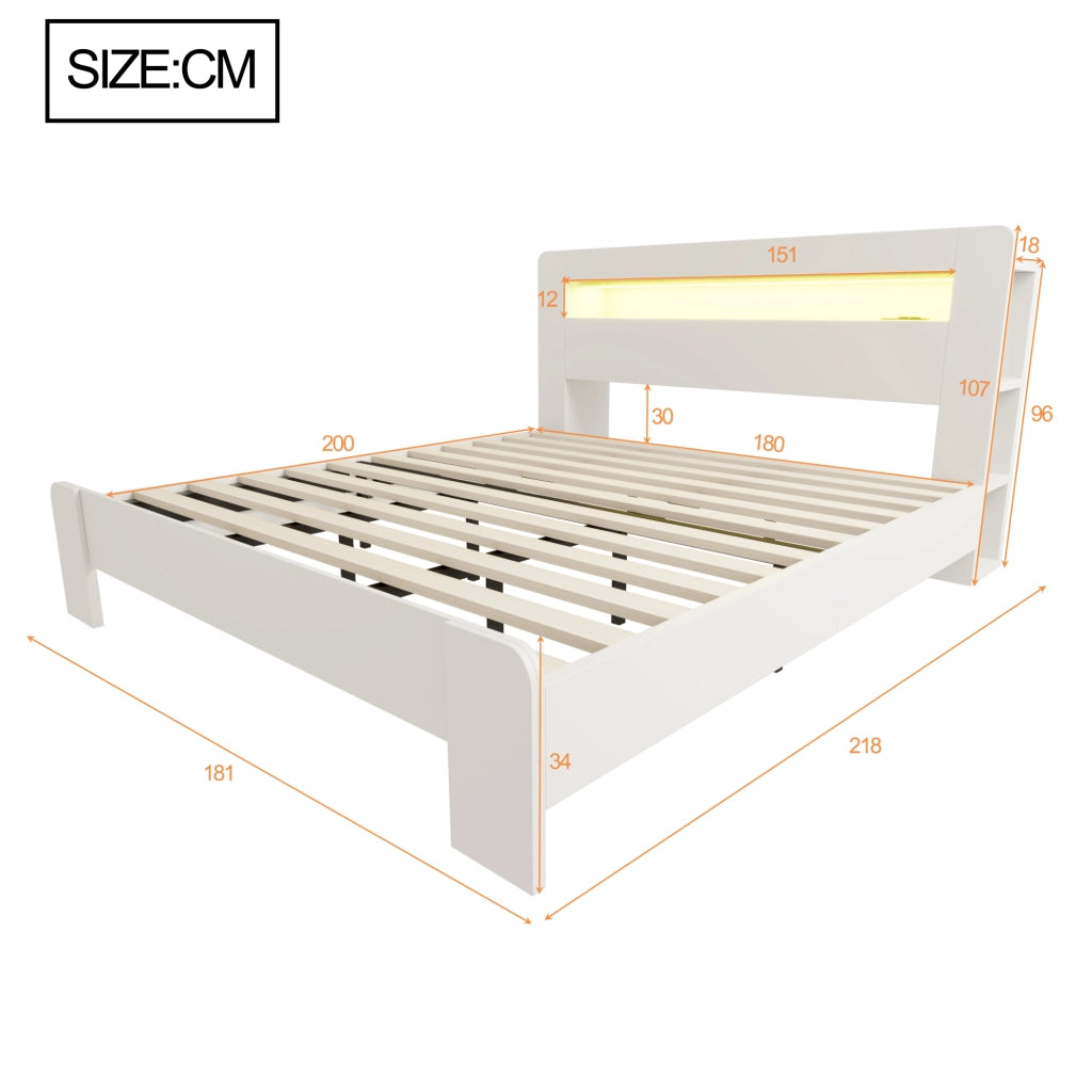 Letto matrimoniale a piattaforma 180 × 200 cm in legno bianco con testiera contenitore LED e prese integrate