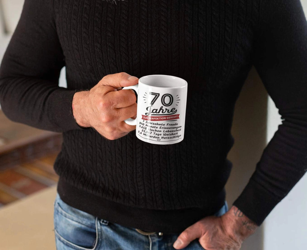 Mok, Vetroceramica, 330 ml. "70 anni per raggiungere la perfezione"