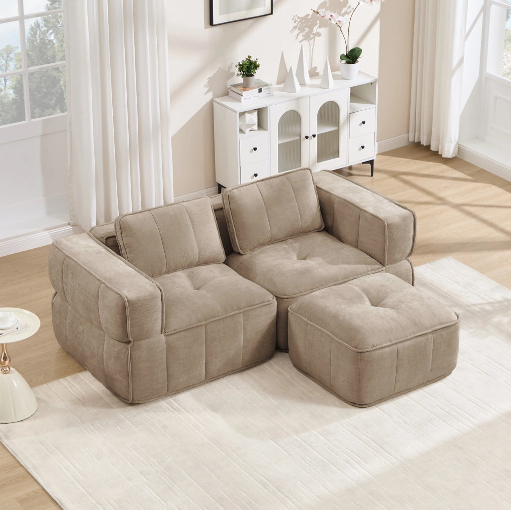 Divano modulare a due posti con pouf color sabbia