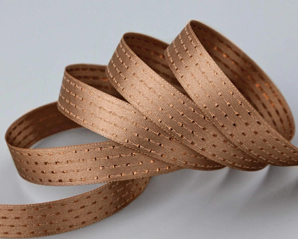 Nastro in raso con paillettes Polyester, color beige chiaro, 20 metri x 15 mm