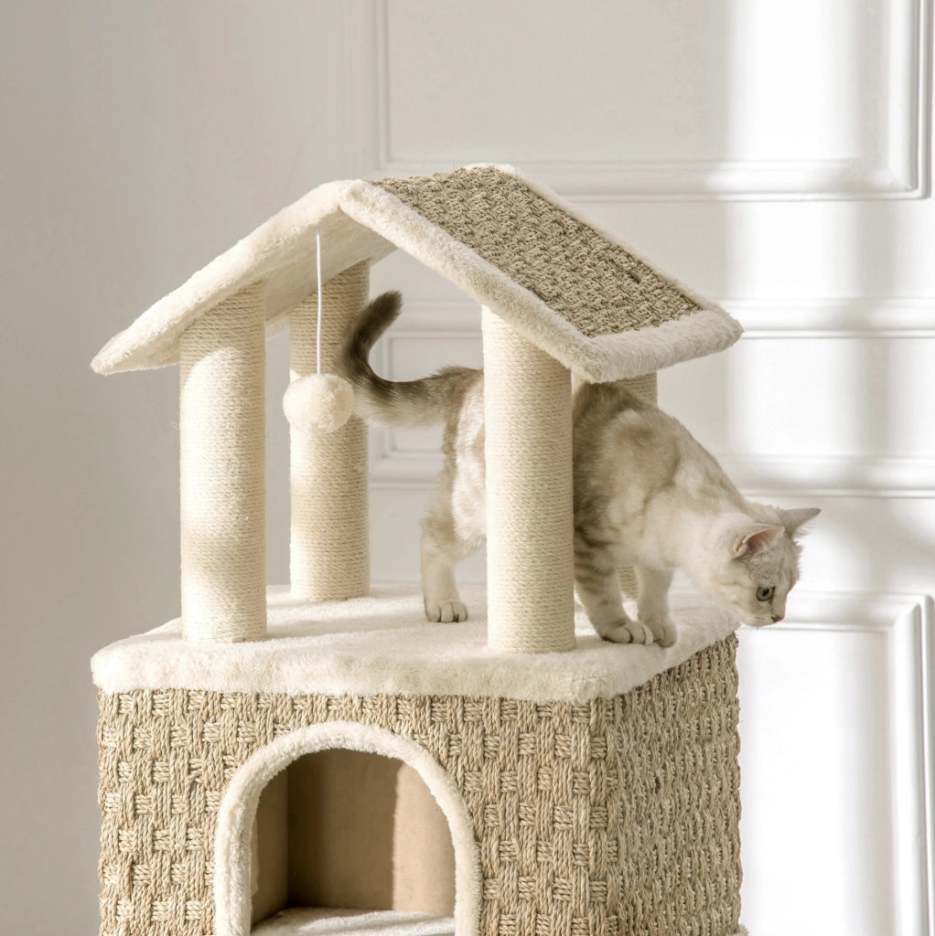 Tiragraffi per gatti con cuccia e rivestimento in peluche, 131 cm