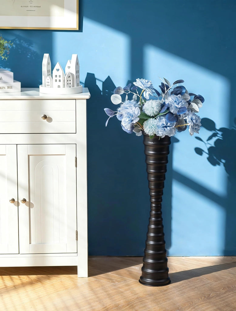 Vaso da pavimento in metallo, 66 cm, nero, stabile e dal design elegante, ideale per piante ornamentali come il pampas