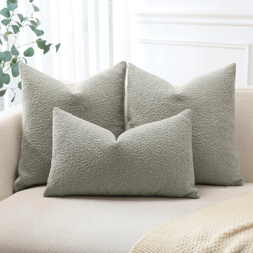 Set di 2 federe per cuscini in tessuto bouclé, 45x45 cm, colore grigio "nuvola"