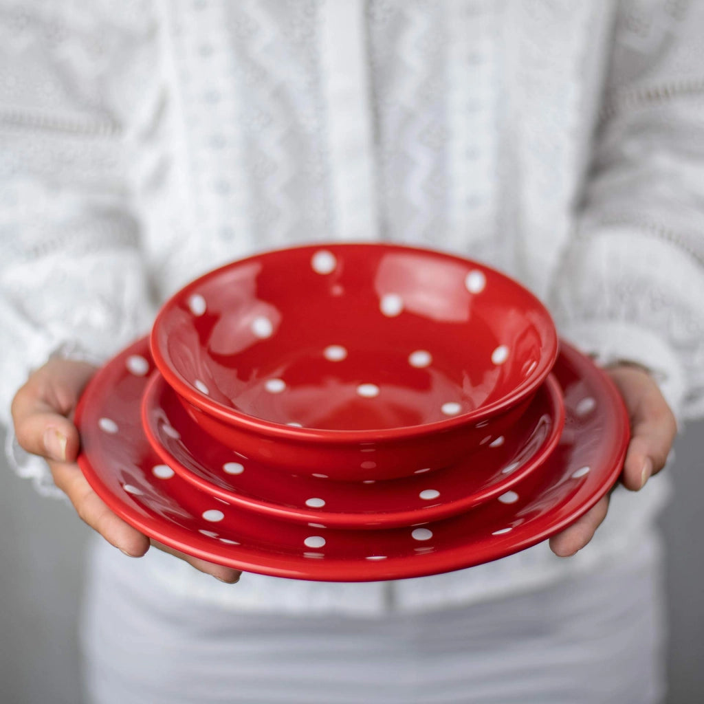 Piatto in Vetroceramica dipinto a mano, decorato con puntini, diametro 25,5 cm, color rosso e bianco