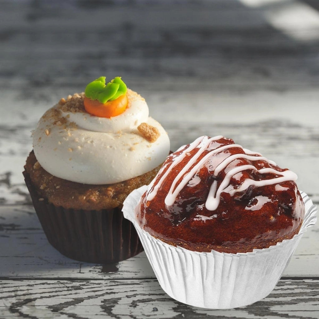 Stampi per muffin con bordo, confezione da 30, colore bianco, in carta, dimensioni 5x7x3,5 cm