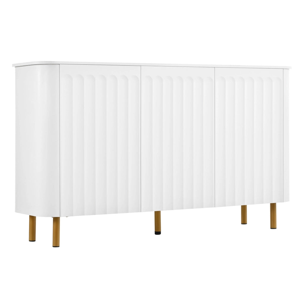 Credenza bianca con 3 ante e frontali a rilievo, 135 cm