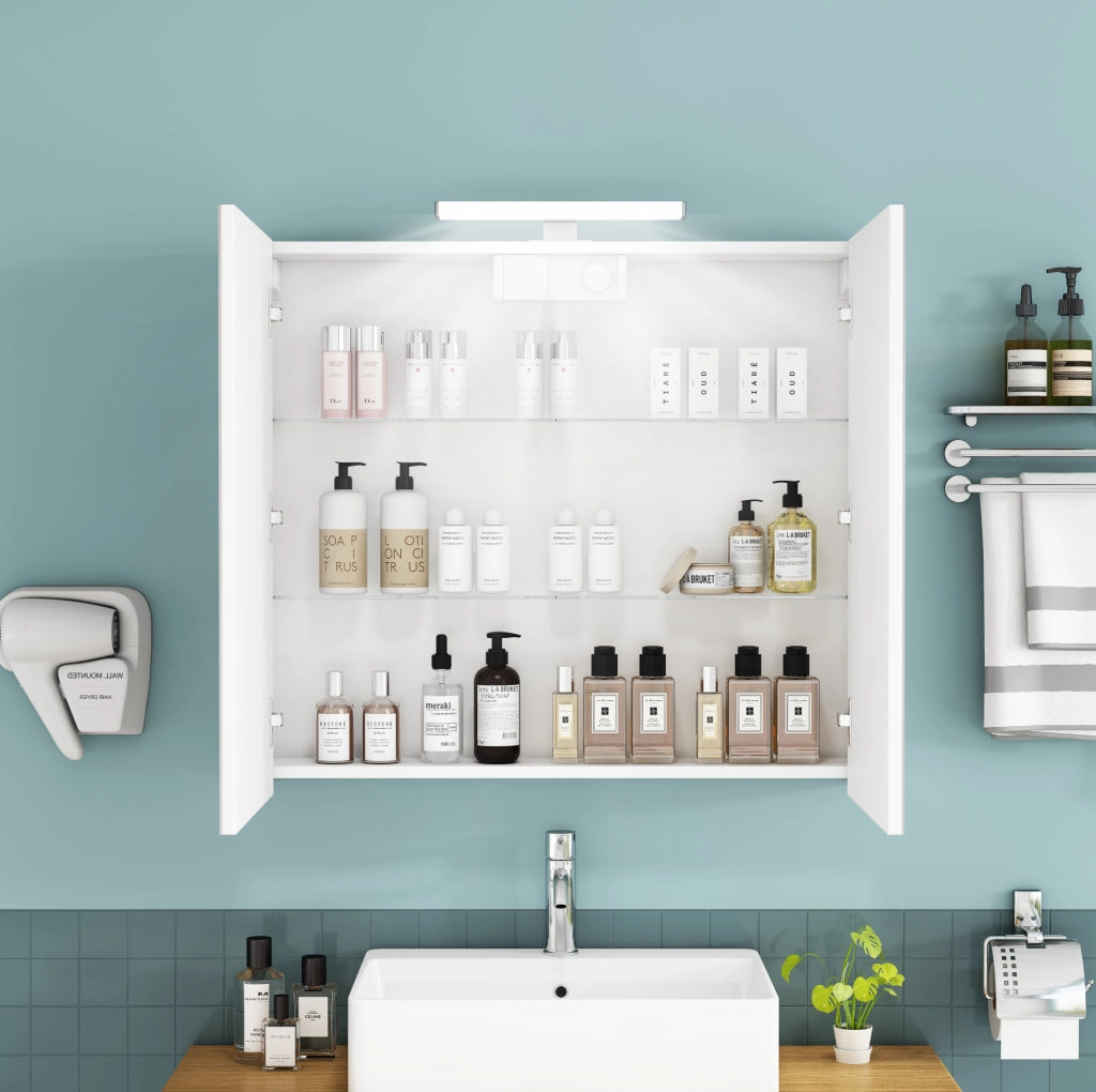 Mobile specchio bagno bianco 80 cm a 2 ante con LED e presa francese