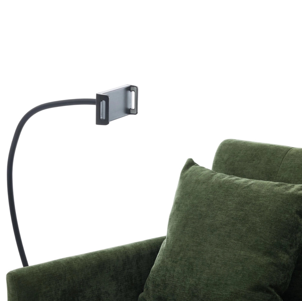 Divano in tessuto verde con presa USB e supporto per tablet