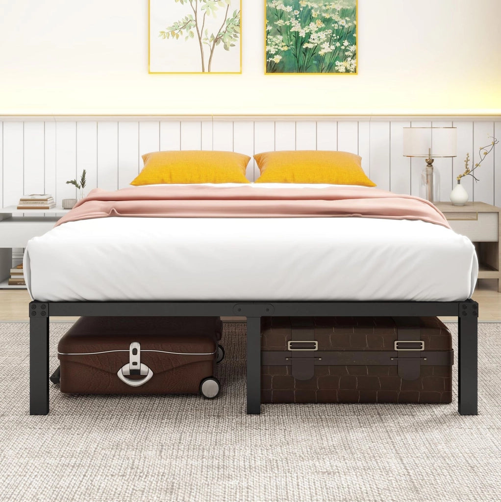 Letto matrimoniale IVMEU 140x200 cm in metallo nero, con doghe in acciaio e spazio sotto il letto