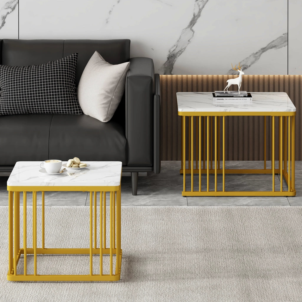 Tavolini da salotto quadrati set di 2 in MDF bianco effetto marmo lucido con gambe dorate regolabili e sovrapponibili