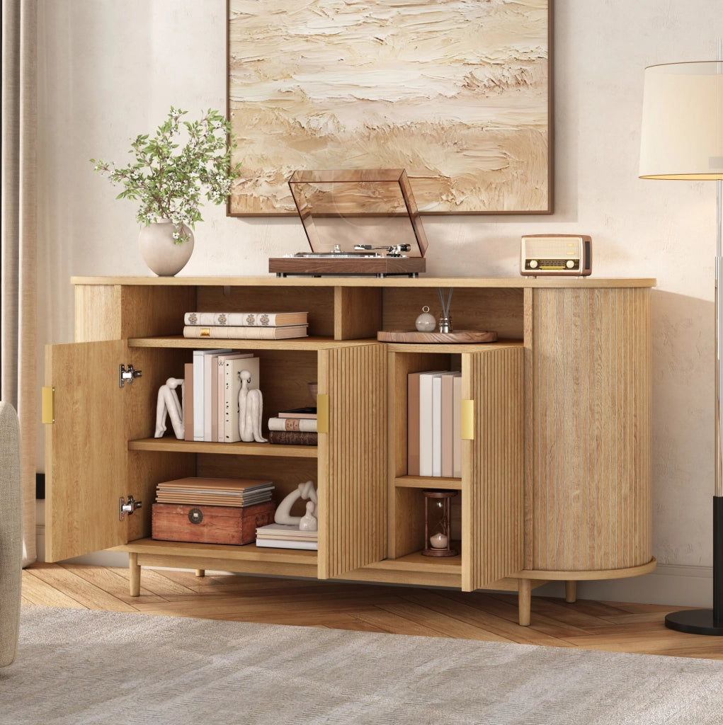 Credenza a 3 ante con frontale a righe verticali, 140 cm, finitura naturale