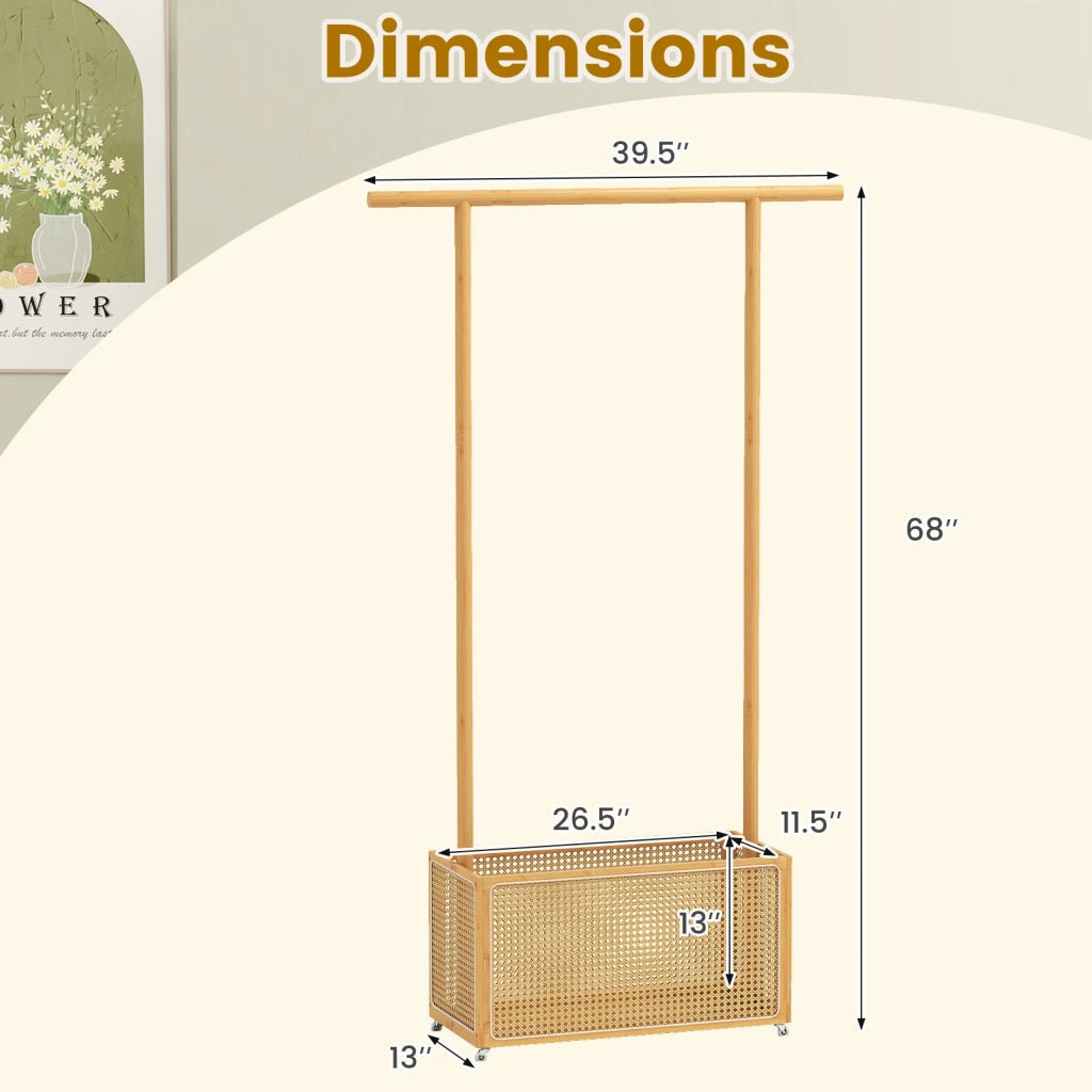 Stand appendiabiti in bambù naturale con cesto in rattan PE 60L e 4 ruote carrello guardaroba salvaspazio robusto per casa