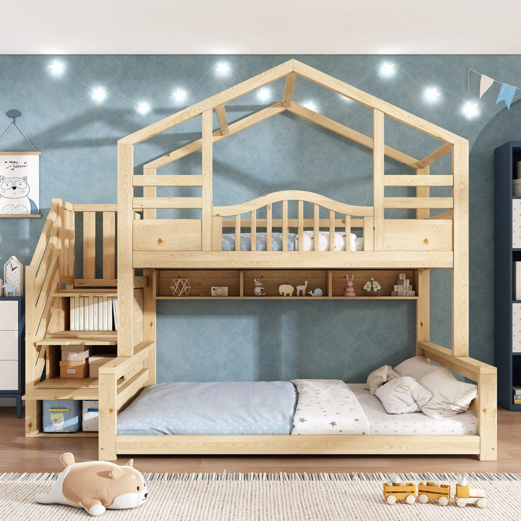 Letto a castello per bambini con armadietto nella scala; legno dall'aspetto naturale