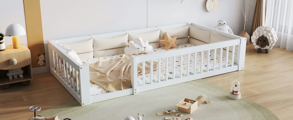 Letto a piattaforma 90 x 200 cm, legno massiccio e MDF, bianco, con barriere di sicurezza e cuscini