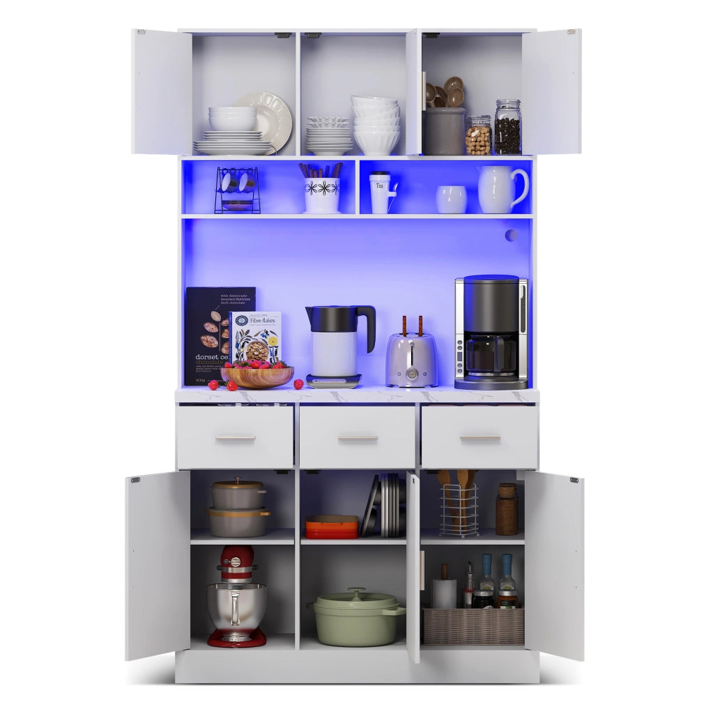 Buffet multifunzione bianco 100x40x180 cm con luci LED controllate tramite app, cassetti, ripiani regolabili e prese integrate