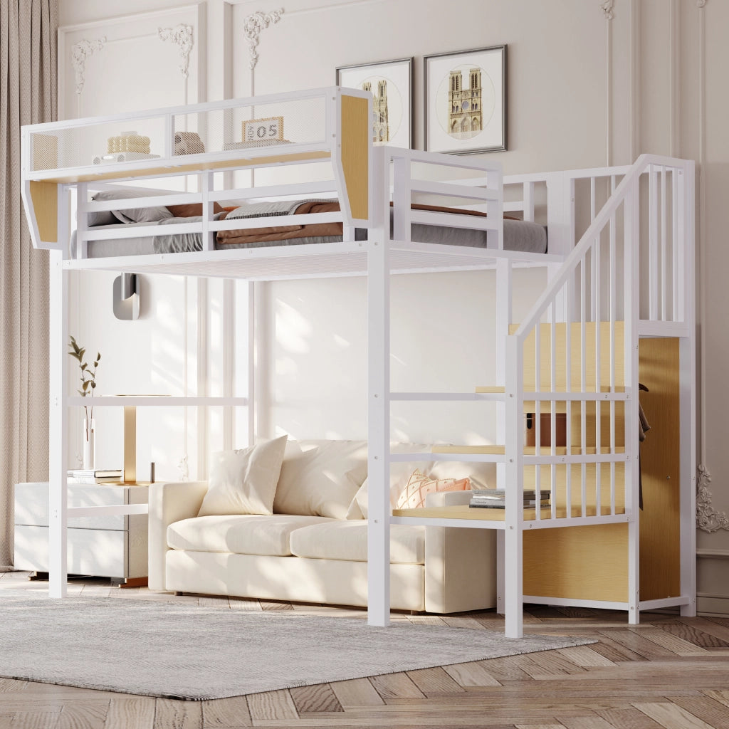 Letto a soppalco 90x200 cm per bambini con scala di sicurezza e ripiano removibile; metallo bianco