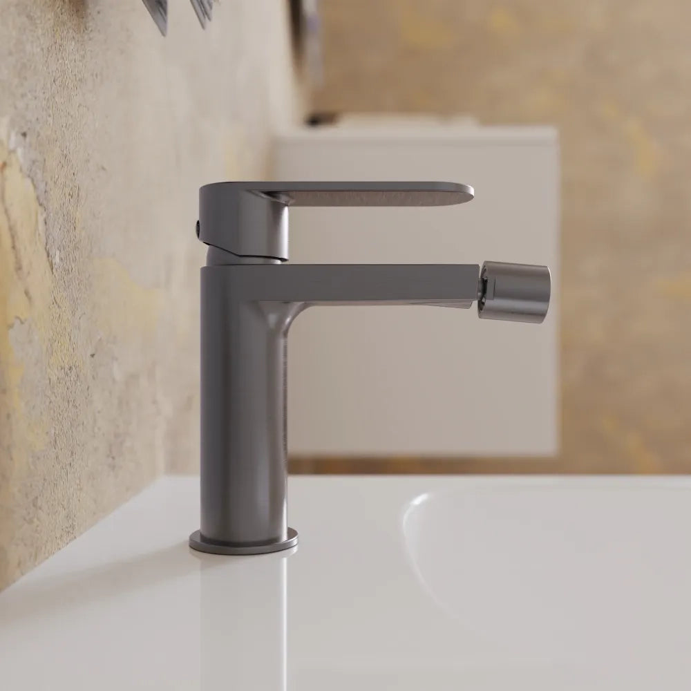 Coppia miscelatori lavabo 16cm e bidet gun metal spazzolato senza scarico | Margot