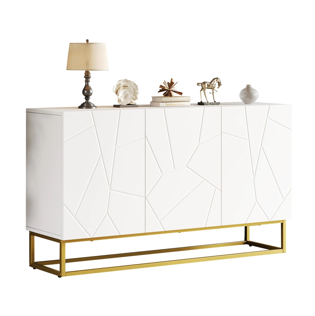 Credenza moderna lucida con ante scanalate e ripiani regolabili