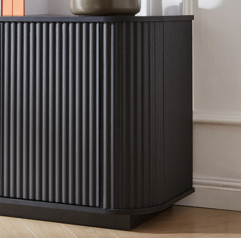 Credenza mobile TV a 4 ante con pannelli ondulati e apertura a pressione in MDF nero