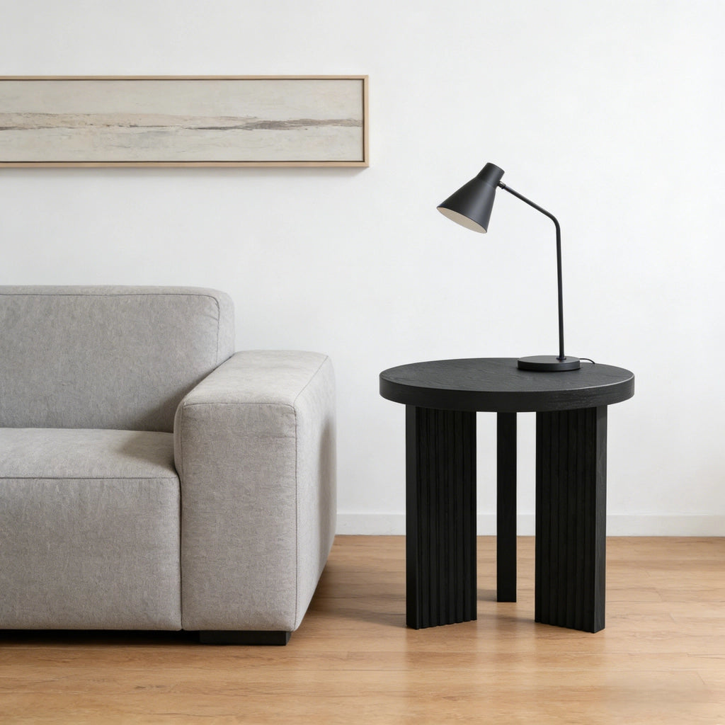 Tavolino da divano rotondo a tre gambe in MDF nero con effetto legno scuro per soggiorno camera e balcone