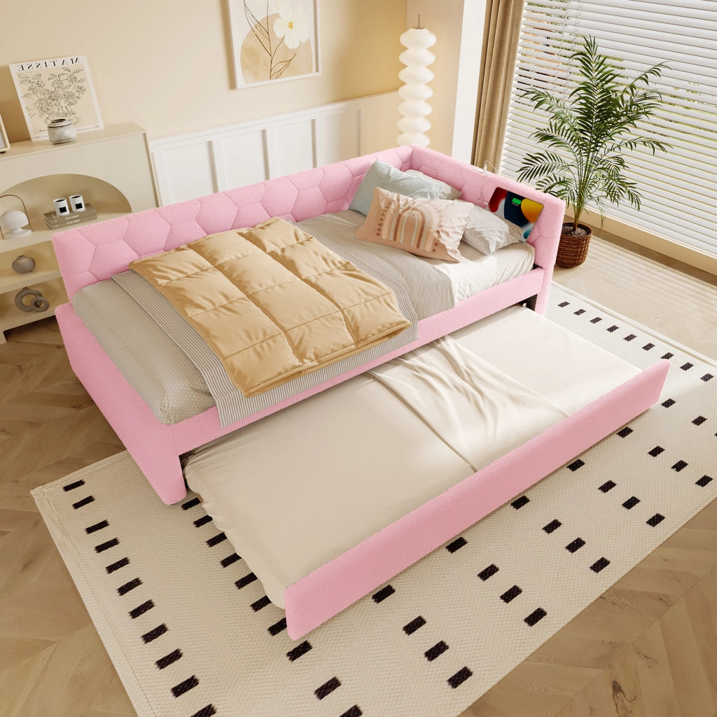 Letto divano 140x200 cm con letto estraibile; rete a doghe; porte USB e USB C; MDF e velluto sintetico bianco