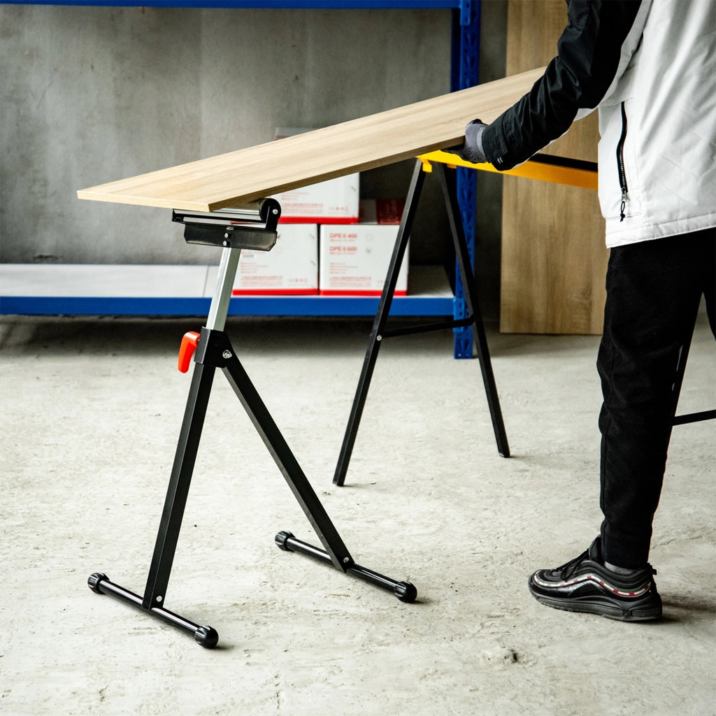 Tavolo da lavoro pieghevole con rullo ¨C Minimal ¨C Nero, 68-110 cm
