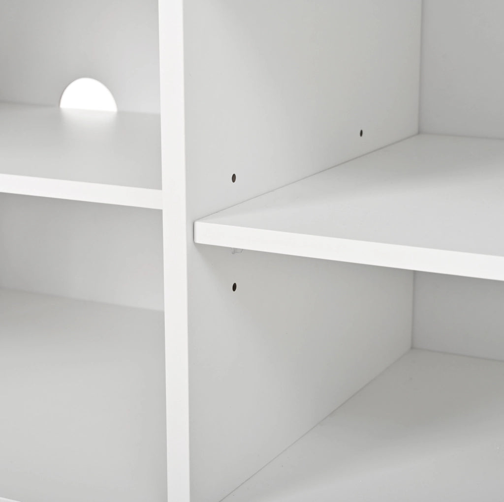 Mobile TV 200x40x47,5 cm a 4 ante in MDF bianco con ripiani regolabili