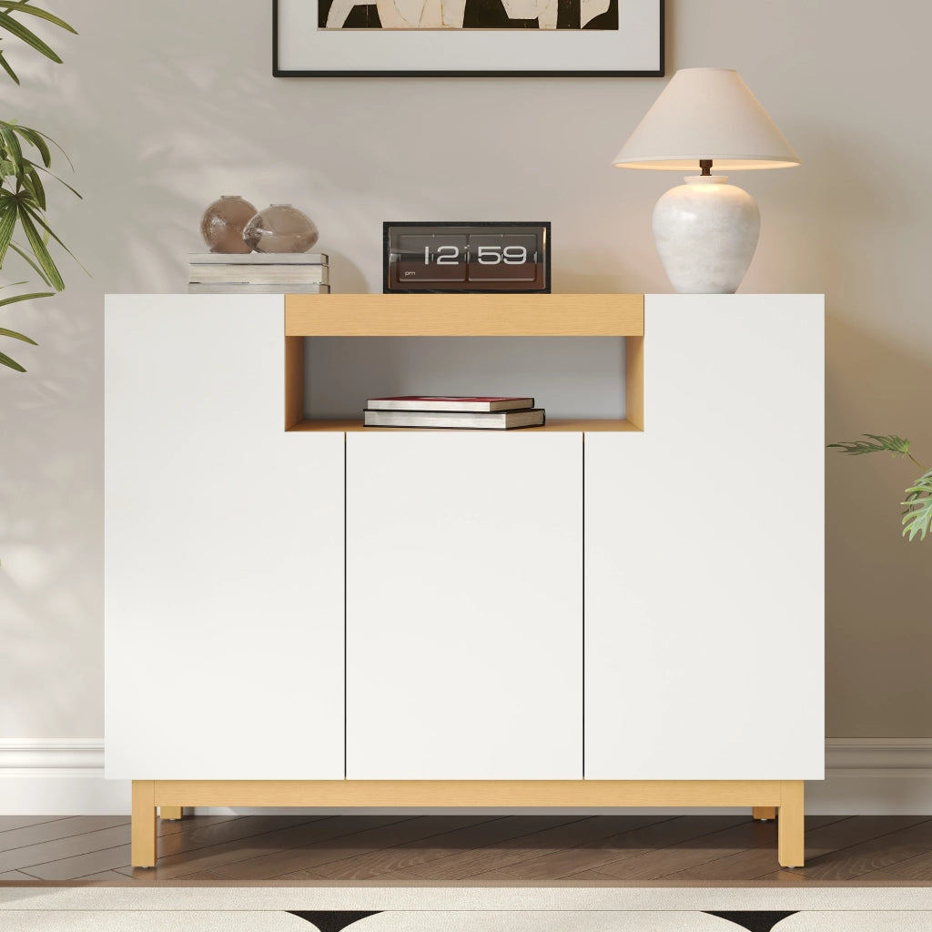 Credenza bianca con tre ante e vano centrale aperto; 120;5 cm; pannelli di particelle; effetto legno