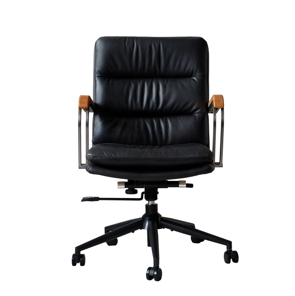 Sedia da ufficio ergonomica in pelle nera con braccioli e ruote