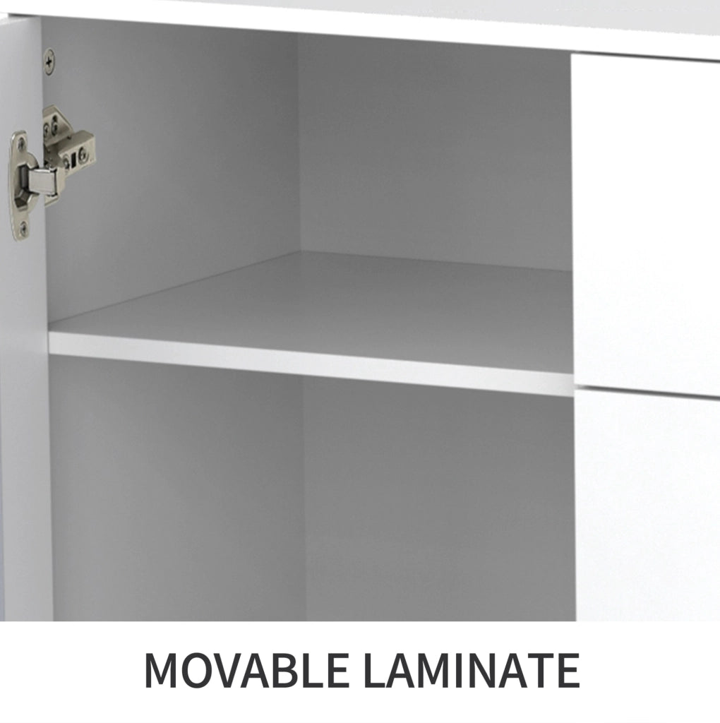 Madia bianca con ante a specchio; 4 cassetti; 147;5 x 40 x 102 cm; in MDF