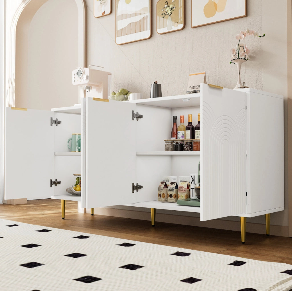 Credenza bianca con 4 ante e maniglie dorate